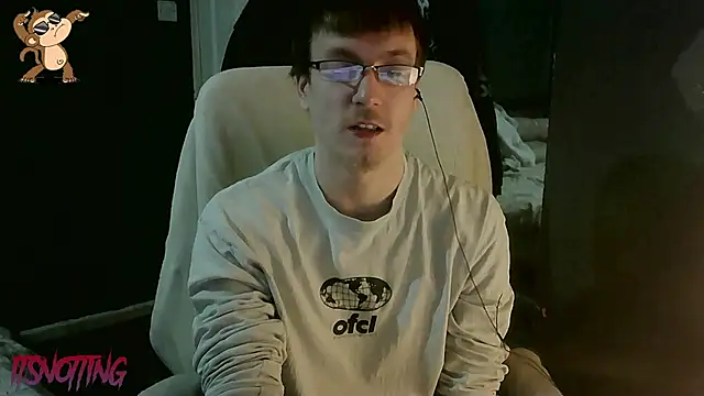 Snapshot of Itsnotting834 chatting on 01/17/25, 09:39 Itsnotting834 online show from 01/17/25, 09:39