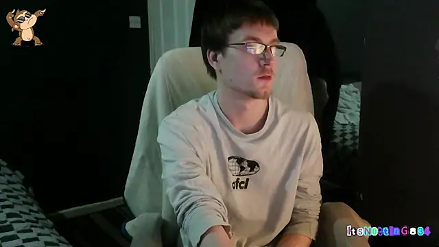 Snapshot of Itsnotting834 chatting on 03/08/25, 01:06 Itsnotting834 online show from 03/08/25, 01:06