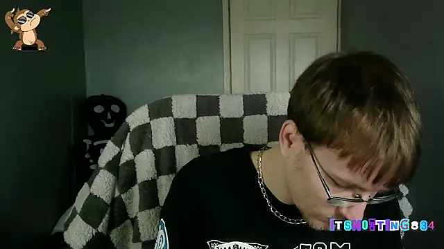 Snapshot of Itsnotting834 chatting on 11/03/25, 12:17 Itsnotting834 online show from 11/03/25, 12:17