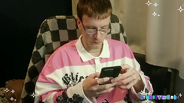 Snapshot of Itsnotting834 chatting on 02/18/26, 08:05 Itsnotting834 online show from 02/18/26, 08:05