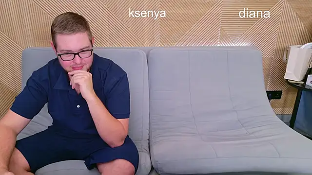 Snapshot of Ksenny chatting on 11/20/25, 05:45 Ksenny online show from 11/20/25, 05:45