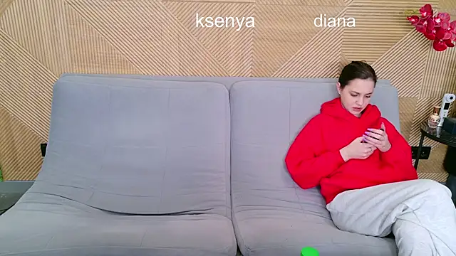 Snapshot of Ksenny chatting on 04/08/26, 05:29 Ksenny online show from 04/08/26, 05:29