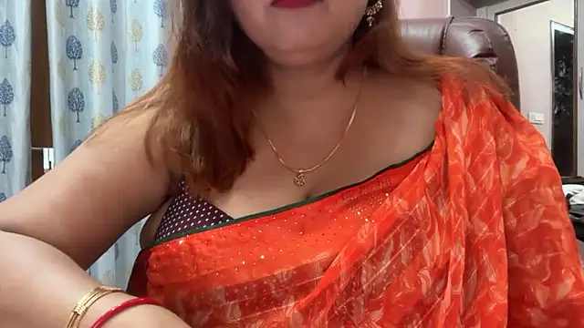 Snapshot of Dianaa9 chatting on 06/19/26, 10:30 Dianaa9 online show from 06/19/26, 10:30