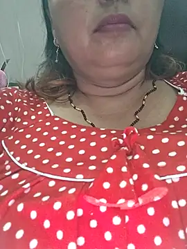 Snapshot of Dianaa9 chatting on 07/10/26, 02:05 Dianaa9 online show from 07/10/26, 02:05