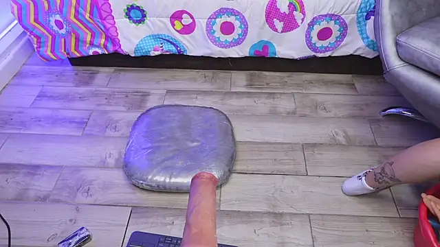 miss keisi online show from 09/13/25, 06:08