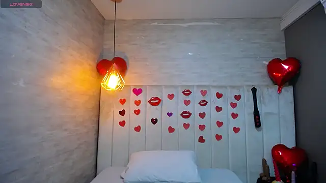 MaturePure online show from 02/26/25, 08:22