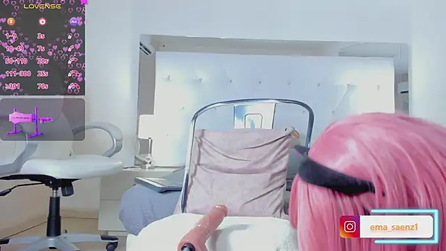 ema  saenz online show from 01/12/25, 10:02