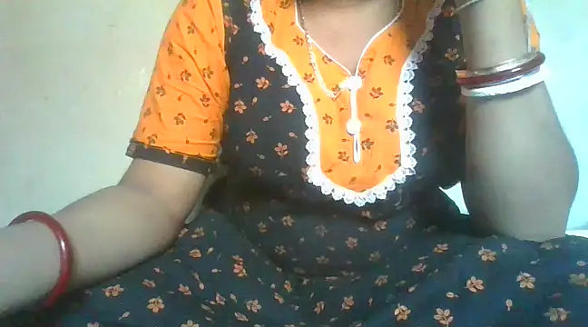 Snapshot of Sexy_rosyyyy chatting on 02/08/25, 10:39 Sexy rosyyyy online show from 02/08/25, 10:39