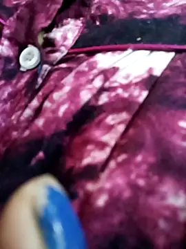 Snapshot of Sexy_rosyyyy chatting on 10/31/25, 03:40 Sexy rosyyyy online show from 10/31/25, 03:40