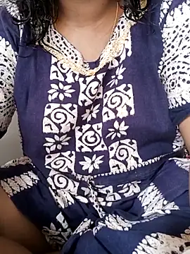 Snapshot of Sexy_rosyyyy chatting on 11/01/25, 02:57 Sexy rosyyyy online show from 11/01/25, 02:57