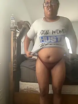 ebonyred online show from 09/21/25, 04:19