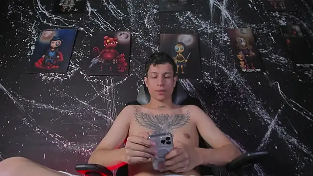 Snapshot of AgarEvans chatting on 02/13/26, 05:14 AgarEvans online show from 02/13/26, 05:14