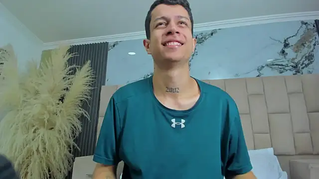 Snapshot of AgarEvans chatting on 02/16/26, 04:19 AgarEvans online show from 02/16/26, 04:19