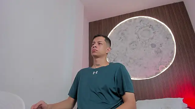 Snapshot of AgarEvans chatting on 03/03/26, 04:40 AgarEvans online show from 03/03/26, 04:40