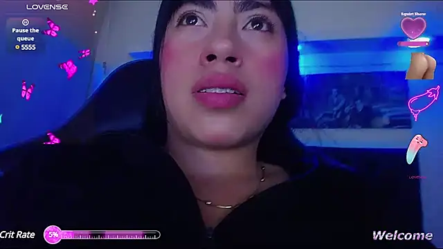 Snapshot of sylvana_19 chatting on 01/15/25, 08:48 sylvana 19 online show from 01/15/25, 08:48