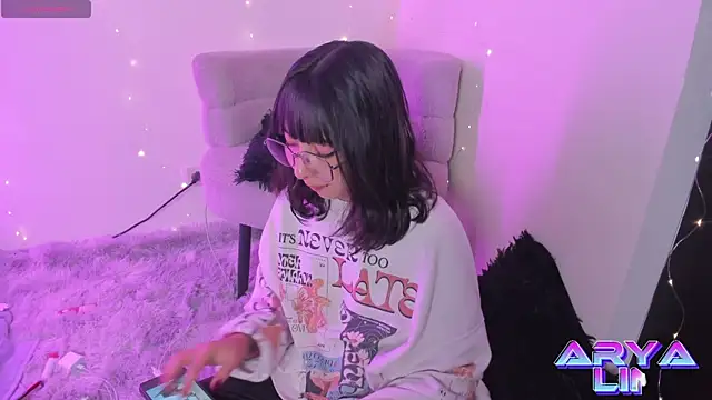 arysUwU online show from 05/02/26, 01:32