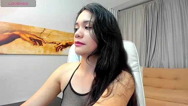Snapshot of mariiana_murillo01 chatting on 09/17/25, 03:52 mariiana murillo01 online show from 09/17/25, 03:52