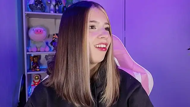 EmilyMiller  online show from 10/14/25, 05:14