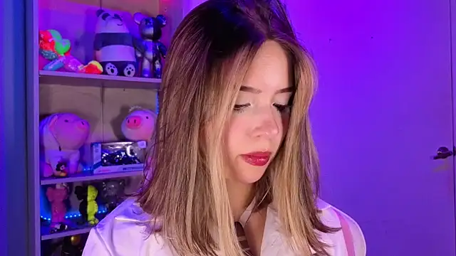 EmilyMiller  online show from 04/27/26, 03:21