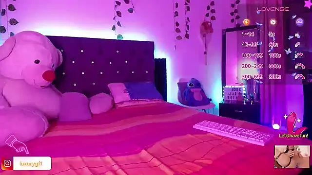 Pocahontaslovex online show from 09/27/25, 06:18