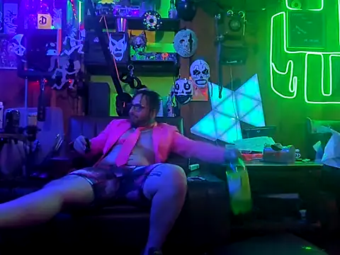 Snapshot of tayshie chatting on 09/23/25, 06:38 tayshie online show from 09/23/25, 06:38