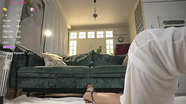 Snapshot of AngryTomato chatting on 02/14/26, 02:36 AngryTomato online show from 02/14/26, 02:36