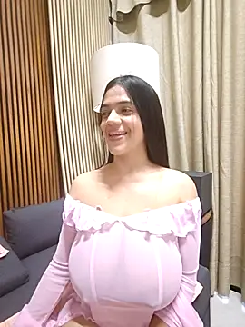 Deisy Torres online show from 09/15/25, 11:10