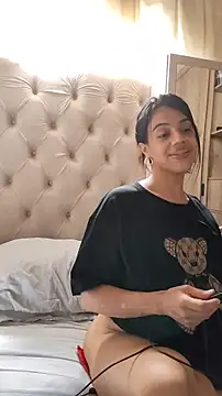 Snapshot of Deisy_Torres chatting on 01/18/26, 04:00 Deisy Torres online show from 01/18/26, 04:00