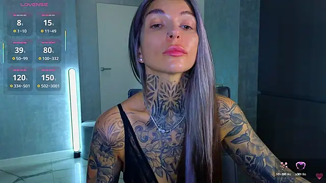 Snapshot of tattooedBabyy chatting on 09/27/25, 07:35 tattooedBabyy online show from 09/27/25, 07:35