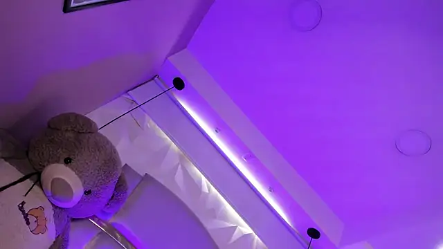 Dalila Thoms online show from 02/09/25, 01:35