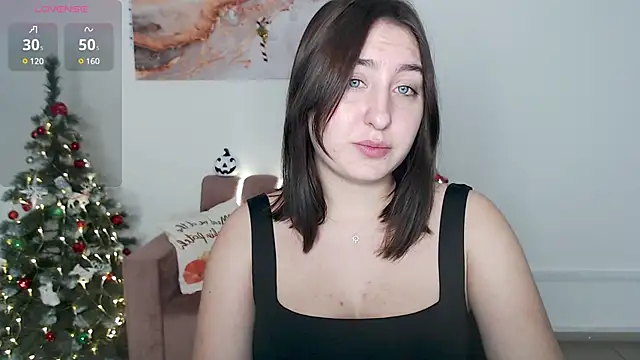 ElmiraPowers online show from 12/30/24, 03:13