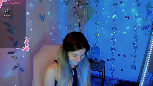 Sweet me  online show from 05/11/26, 05:46