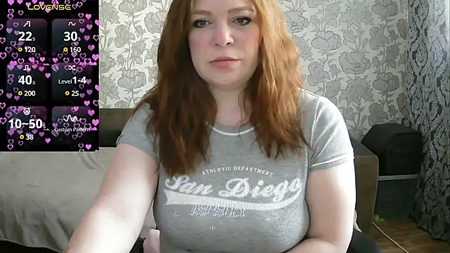 Snapshot of Sabrina_Poison chatting on 02/19/25, 10:56 Sabrina Poison online show from 02/19/25, 10:56