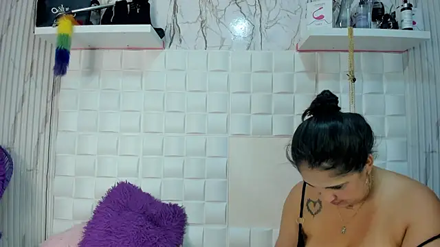 sharon strom online show from 01/18/25, 10:28