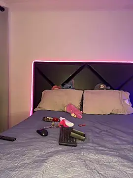 ScarlettAndClark online show from 01/27/25, 09:55