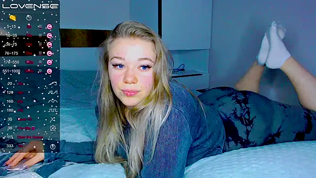 kitti kaattt online show from 01/05/25, 04:14