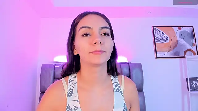 Snapshot of martina_mancini chatting on 11/13/25, 11:53 martina mancini online show from 11/13/25, 11:53