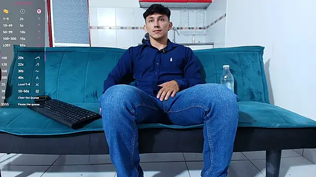 jacques cardiet online show from 06/18/26, 04:33