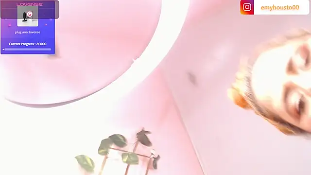 emyhouston00 online show from 03/12/25, 03:46