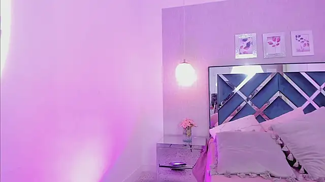 Miakhalifa 7 online show from 02/25/25, 02:44