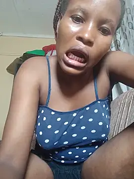 petite babe online show from 05/11/26, 07:11