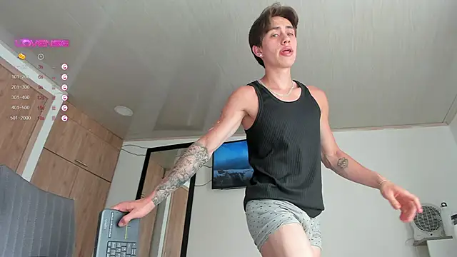 Snapshot of manucute_23_ chatting on 02/02/25, 07:35 manucute 23 online show from 02/02/25, 07:35