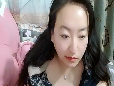 Snapshot of Xylona666 chatting on 02/05/25, 01:54 Xylona666 online show from 02/05/25, 01:54