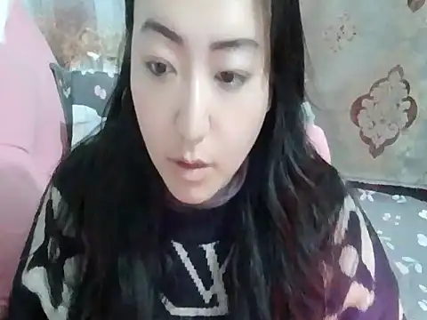 Snapshot of Xylona666 chatting on 02/06/25, 02:26 Xylona666 online show from 02/06/25, 02:26