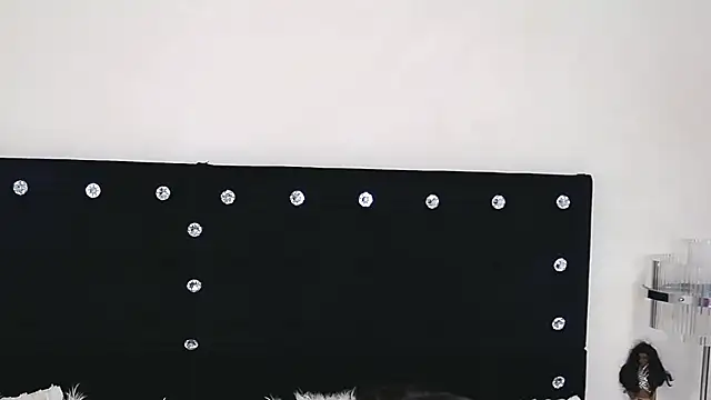 GiseleReine online show from 04/26/26, 09:51