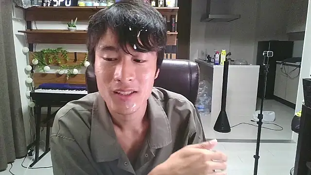 IroManager online show from 09/12/25, 03:45