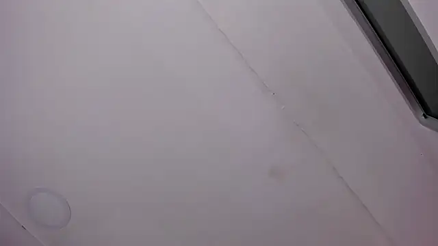 Oriana Guzman online show from 09/27/25, 10:37