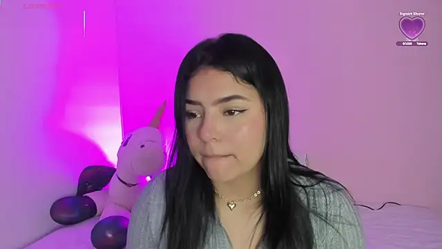 Oriana Guzman online show from 10/23/25, 11:14