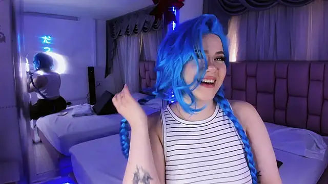 albaismynameX online show from 12/27/24, 12:12