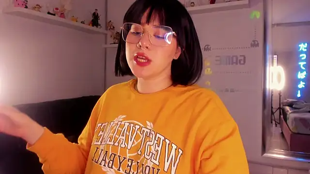 albaismynameX online show from 01/22/25, 03:07